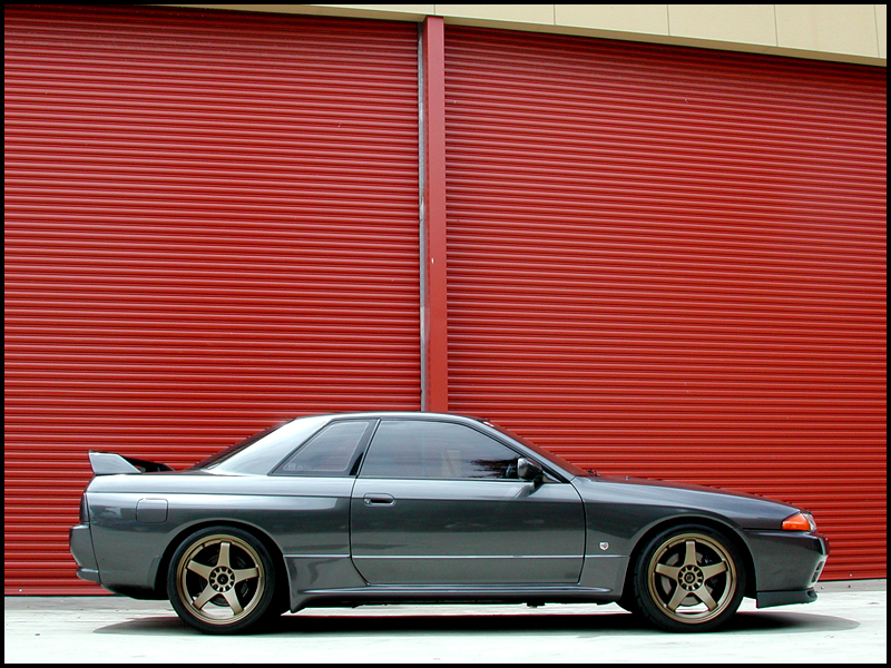 nissan_skyline_gt-r_18348.jpg