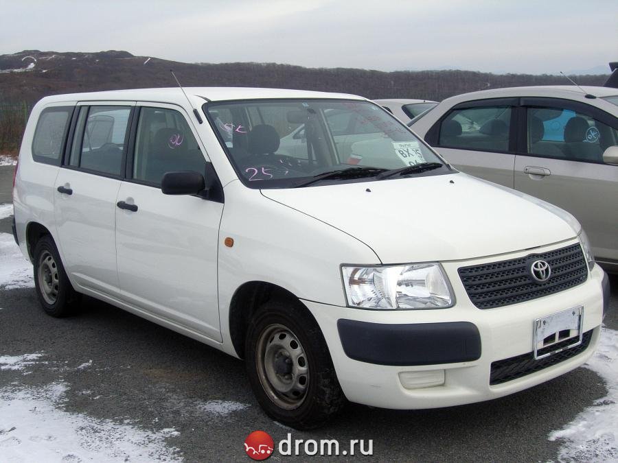 Пробокс 2005 года. Toyota succeed 2005. Тойота суксид 2005. Саксид 2005. Toyota succeed 2005 салон.