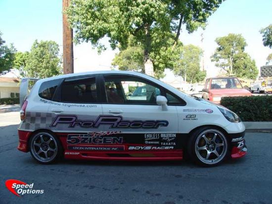 2004 Honda Fit 5Zigen Team