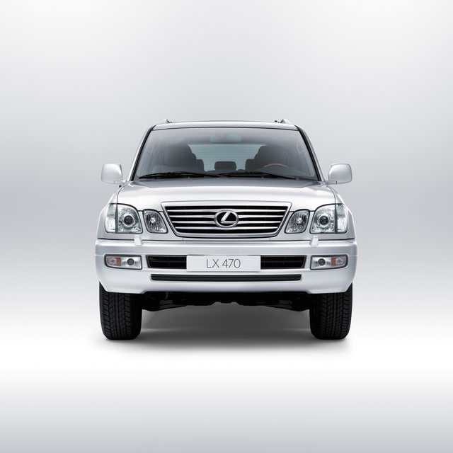 Lexus LX470 