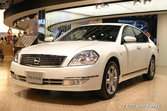 Nissan Teana 