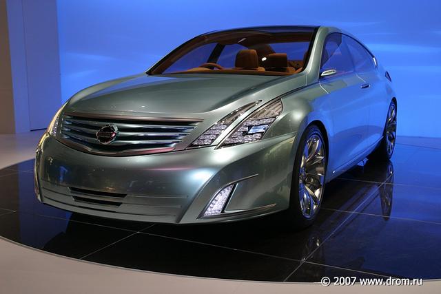Nissan Intima 
