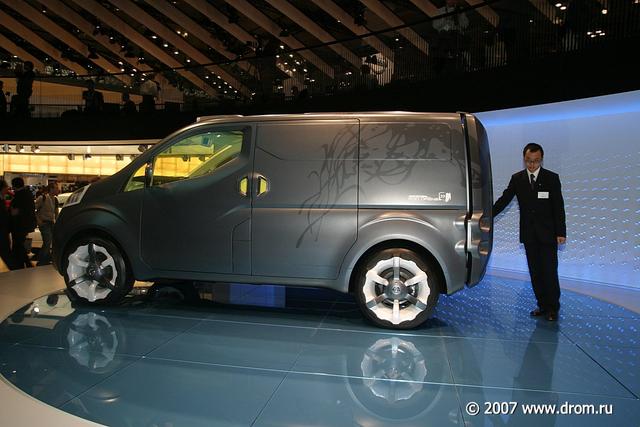 Nissan NV200  