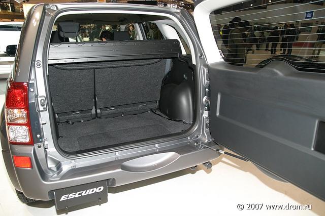Suzuki Escudo 