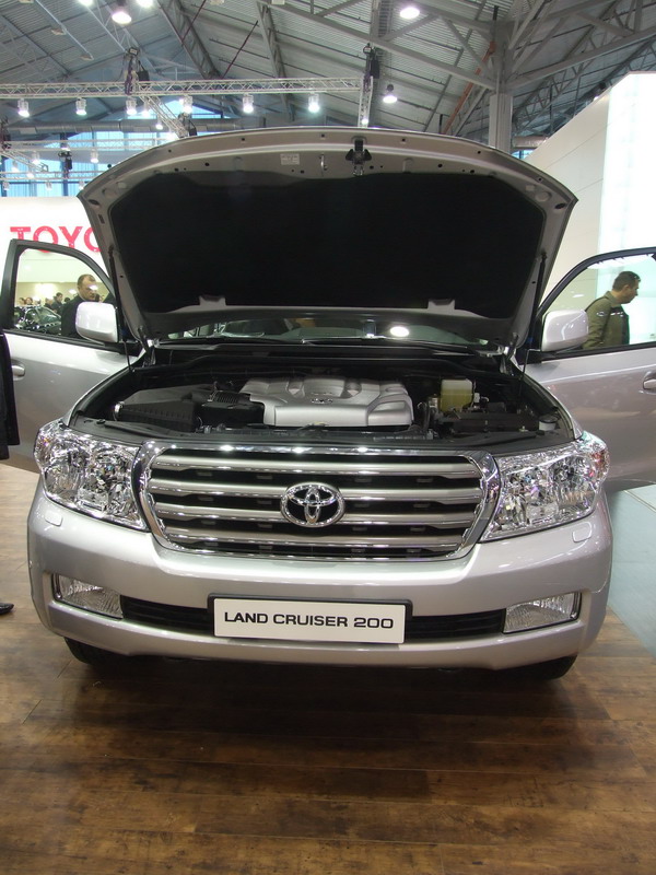 Toyota Land Cruiser 200 