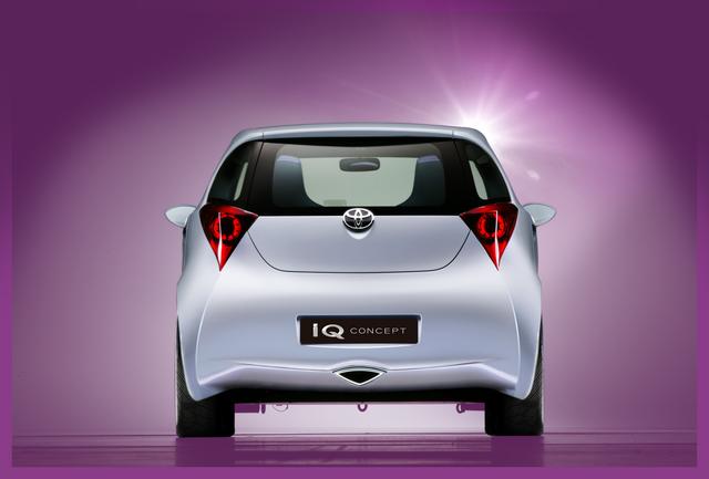 Toyota iQ Concept 