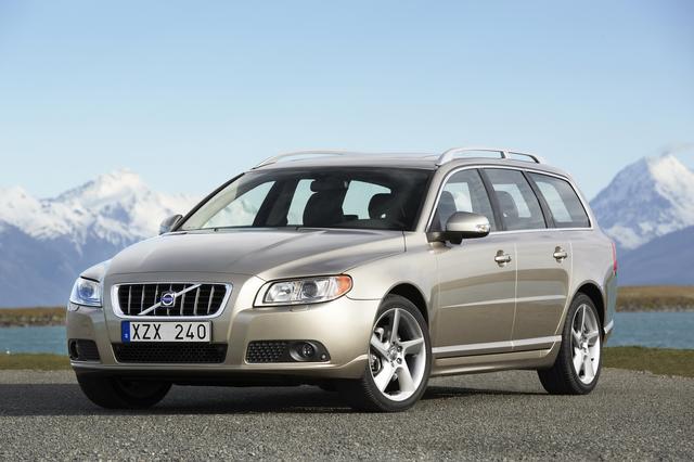 Volvo V70 