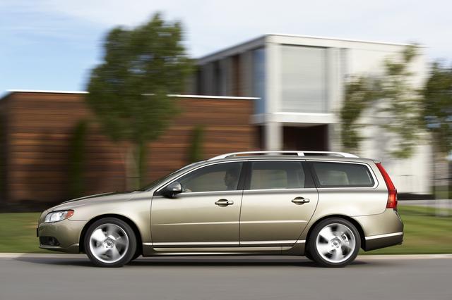 Volvo V70 