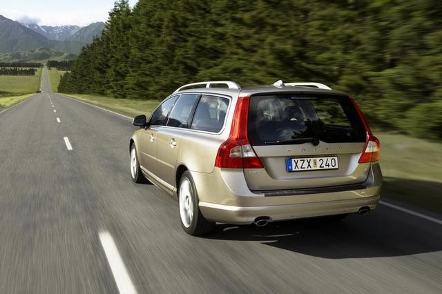 Volvo V70 