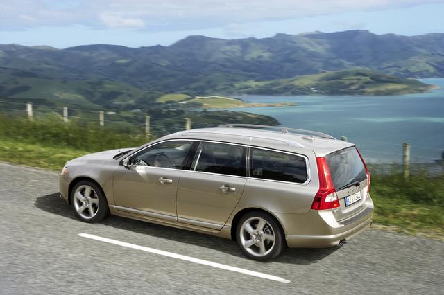 Volvo V70 