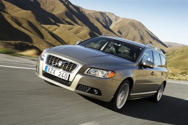 Volvo V70 