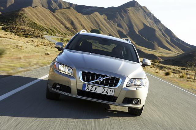 Volvo V70 