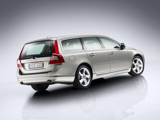 Volvo V70 
