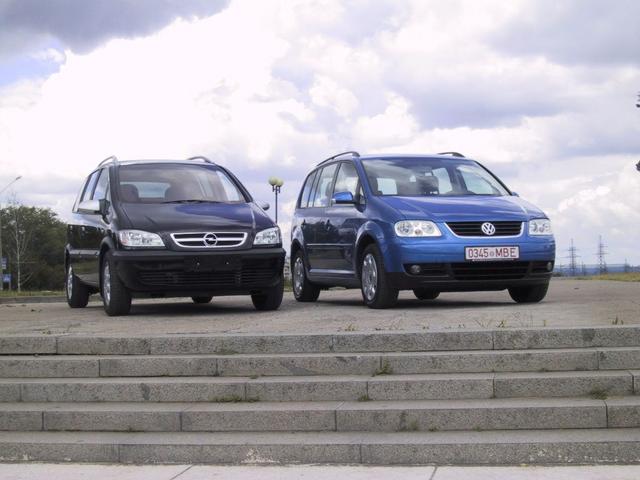 Subaru Traviq vs Opel Zafira 