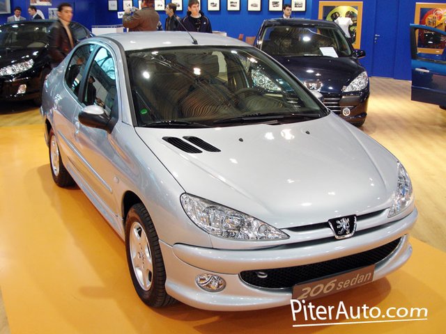 Peugeot 206 Sedan (6) 