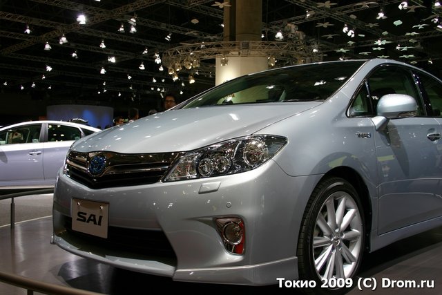 Toyota Sai   Lexus HS250h