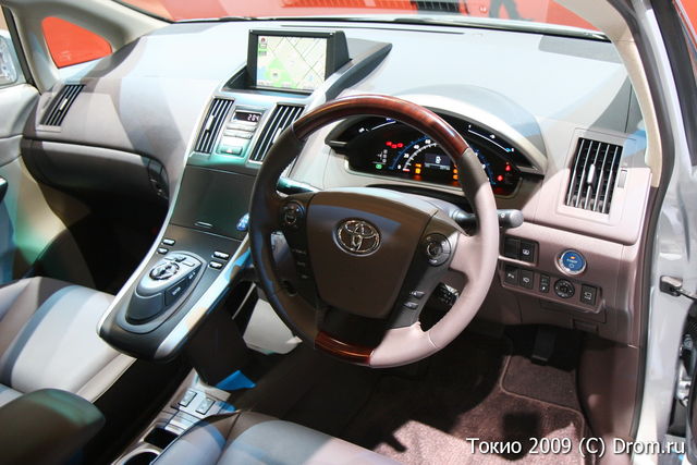  Toyota Sai 