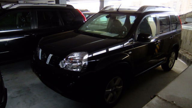   - Nissan X-Trail     