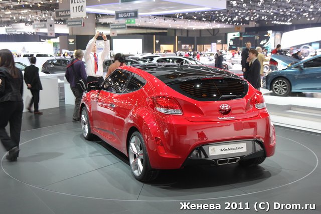 Hyundai Veloster