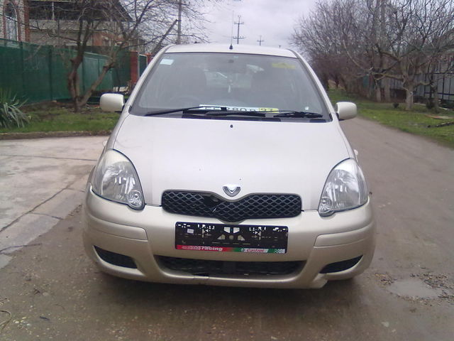 toyota vitz 