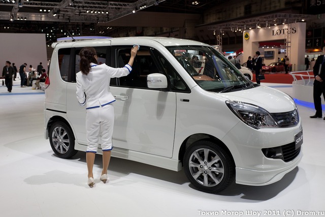 Suzuki Solio
