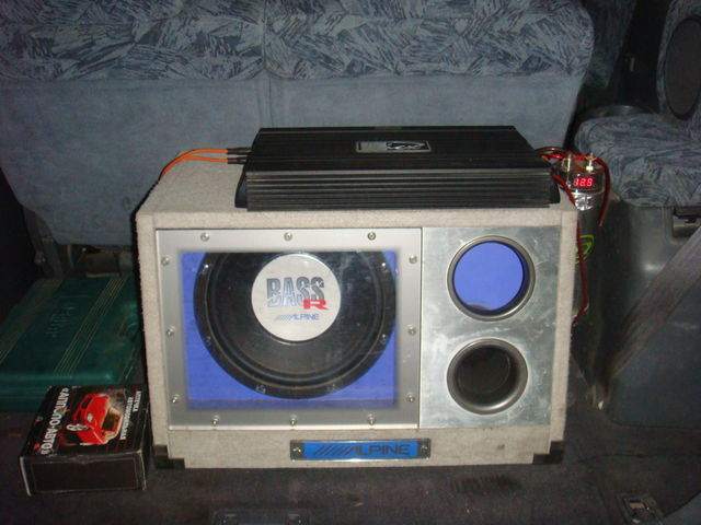  Alpine 800w  Kicx -27 800w   2 . 