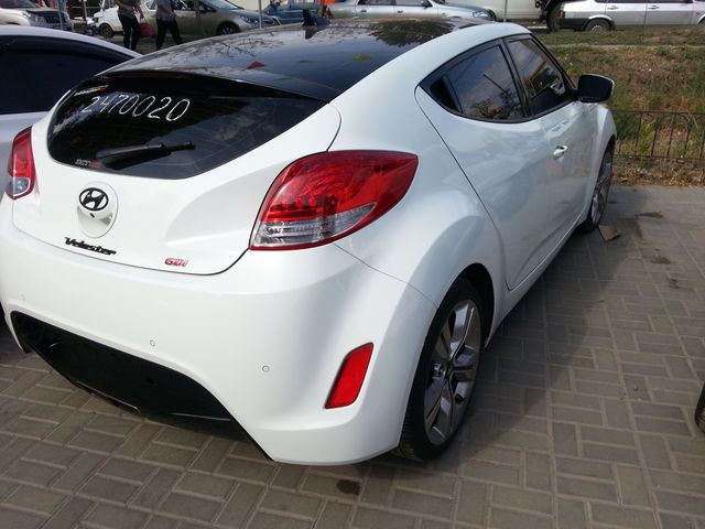 Hyundai Veloster