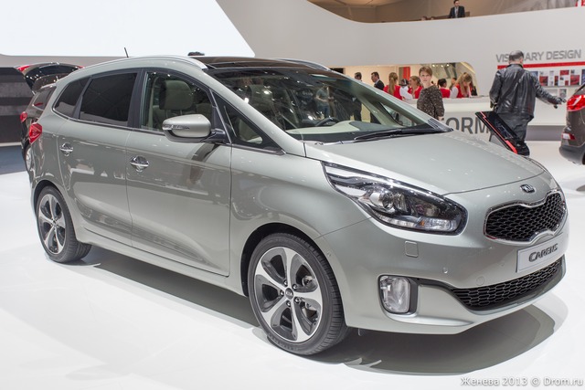 Kia Carens