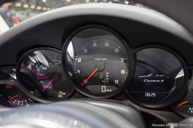 Porsche 911 Carrera 4
