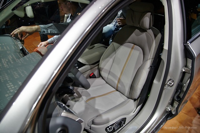 Audi A8L