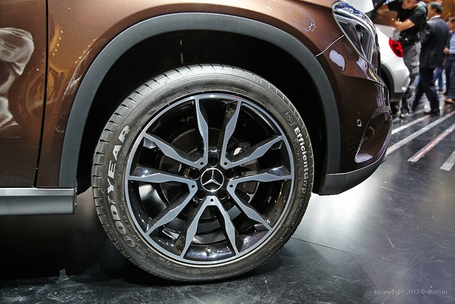Mercedes Benz GLA
