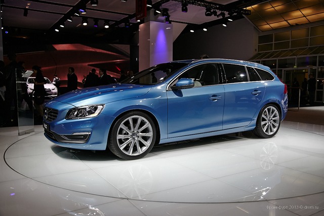 Volvo V60 new