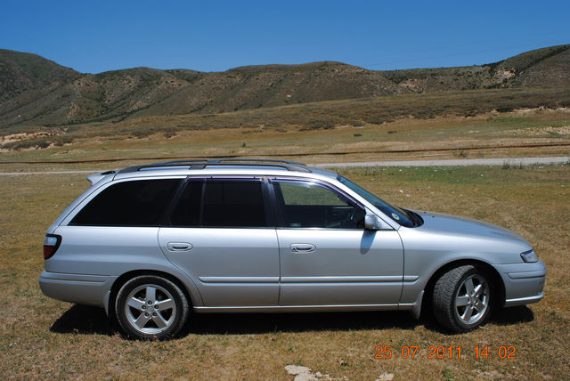 Mazda Capella Wagon 626 