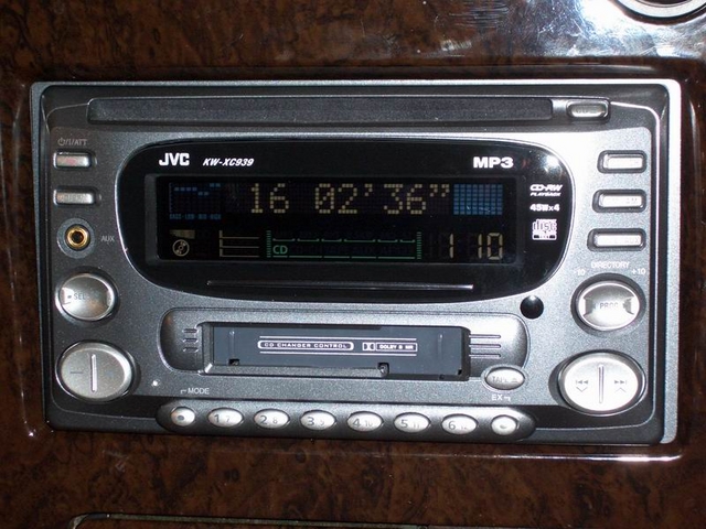 JVC KW- XC939