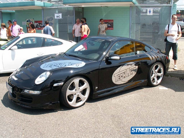  997-, 911 