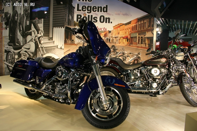 Harley-Davidson Street Glide  FLHX