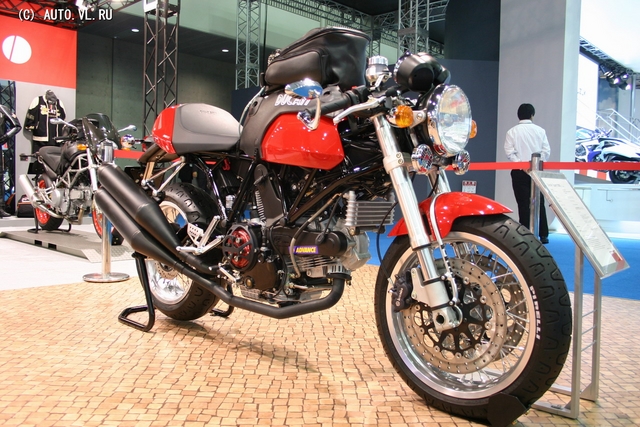 Ducati Sport 1000