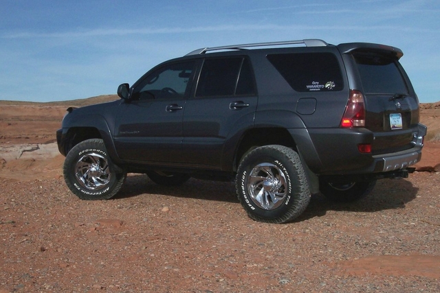 Toyota Hilux Surf 215 2007