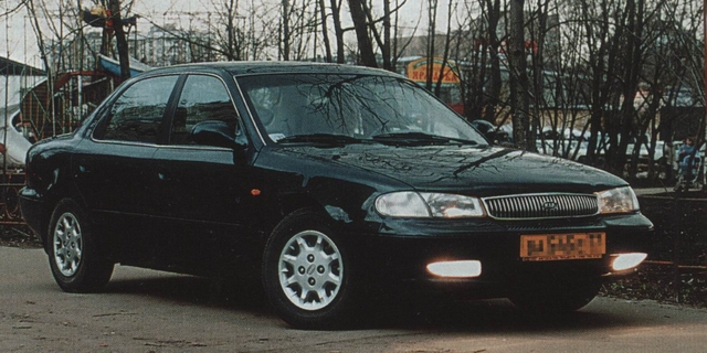 Kia Clarus