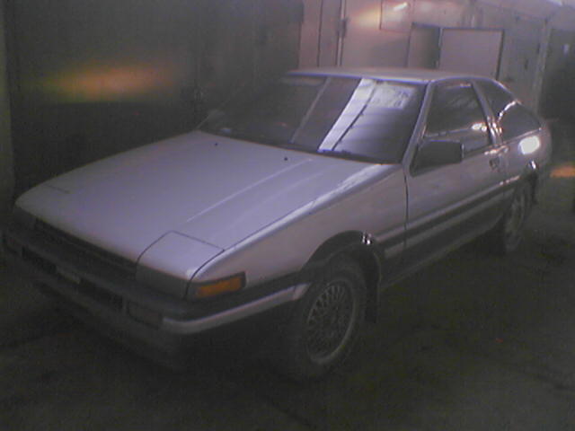 AE85  