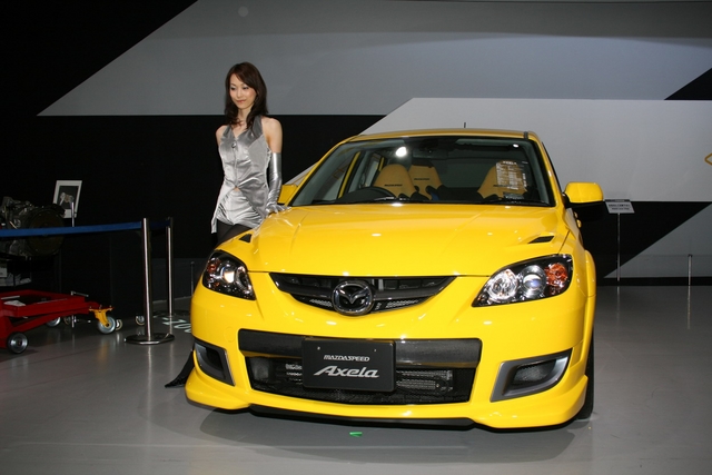 Mazda Axela  "Osaka Auto Messe 2007" 